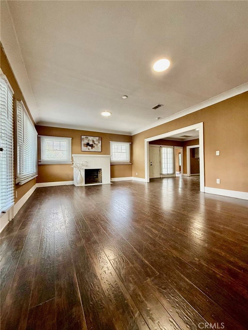 Photo of 507 W 17th St, San Bernardino, CA 92405 (MLS # GD25242188)
