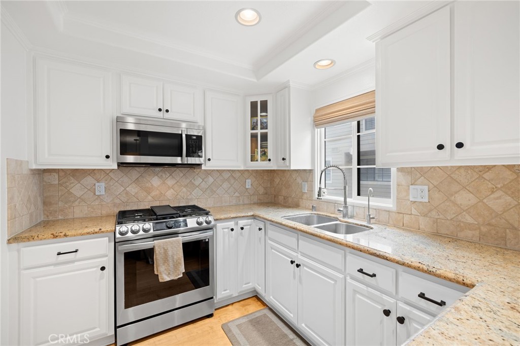 249 Alpine Street 41