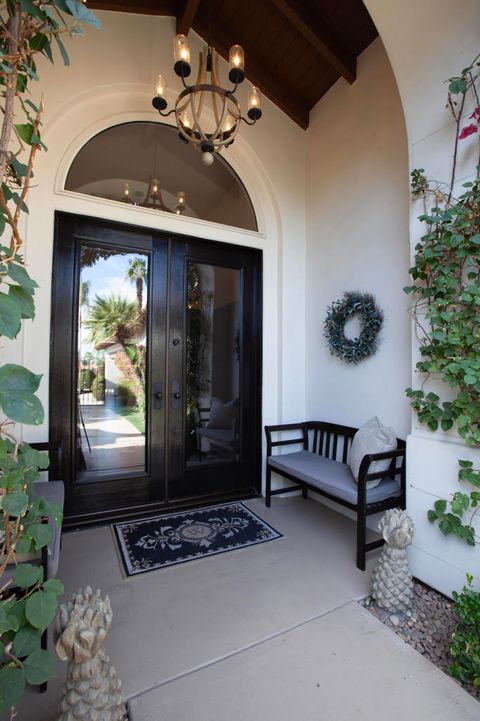 48225 Via Solana La Quinta CA 92253