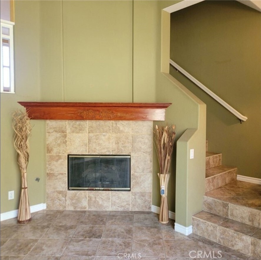 20 Coveside Court