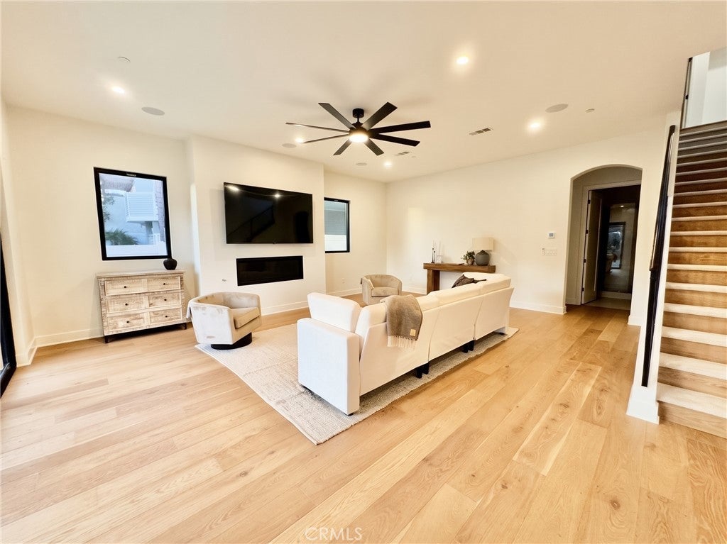 34882 Doheny