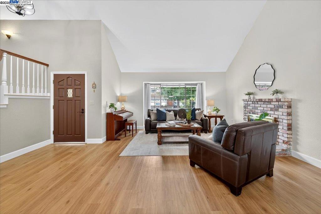 WESTIDE DUBLIN - Residential