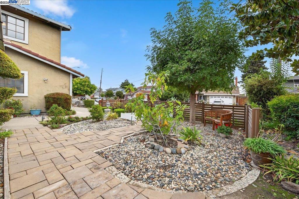 WESTIDE DUBLIN - Residential
