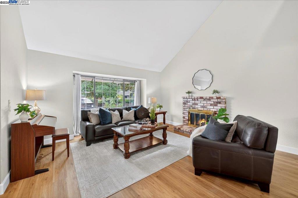 WESTIDE DUBLIN - Residential