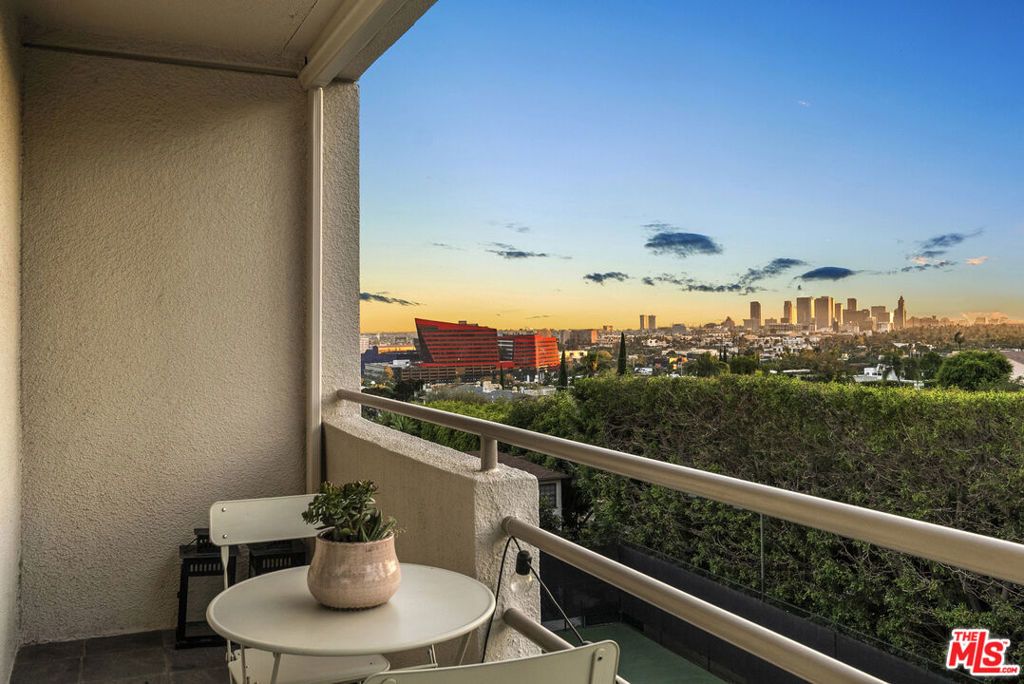 Photo of 1131 Alta Loma Road #415, West Hollywood, CA 90069 (MLS # 25588335)