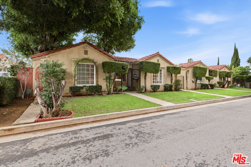 1836 Lansdowne Avenue