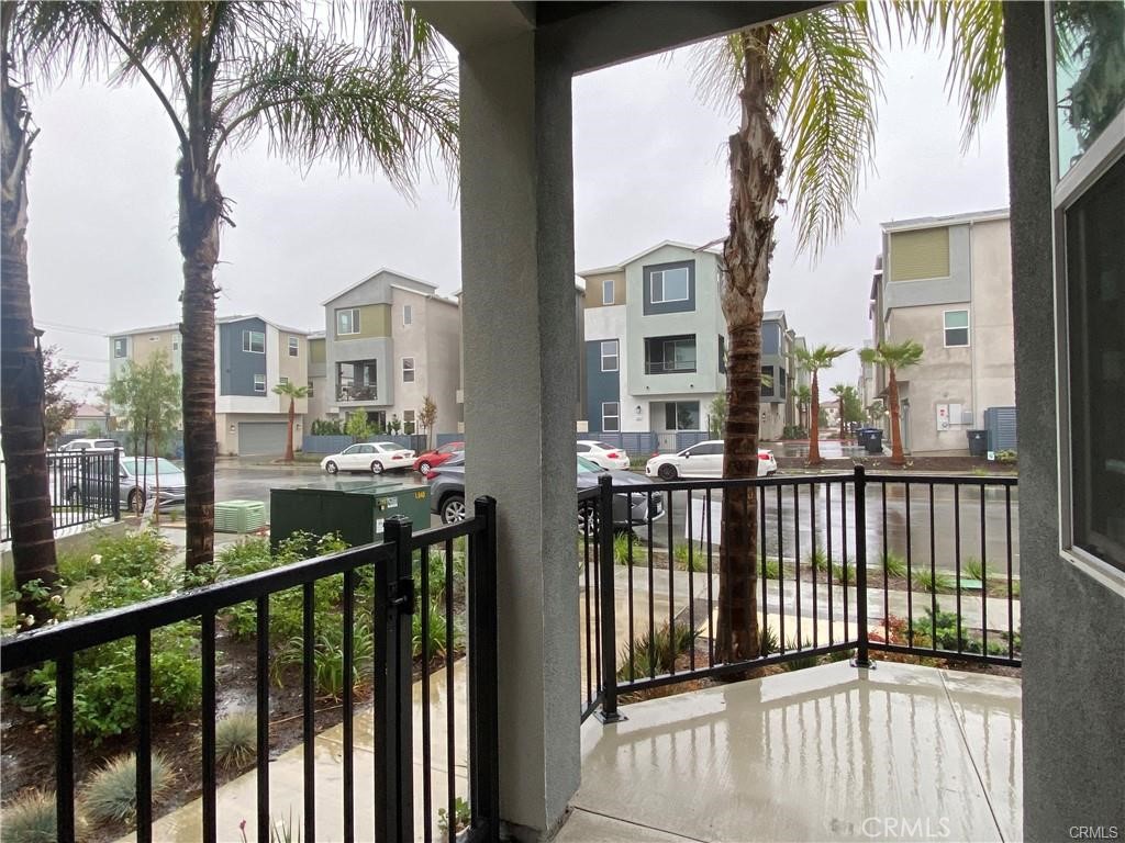 265 N Standard Avenue