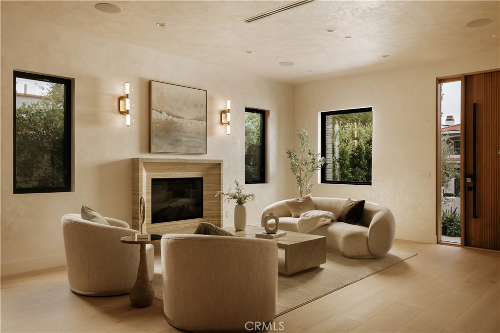 4273 Murietta Avenue