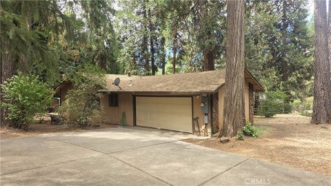 Photo of 6566 Woodward DR, Magalia, CA 95954 (MLS # SN26188497)