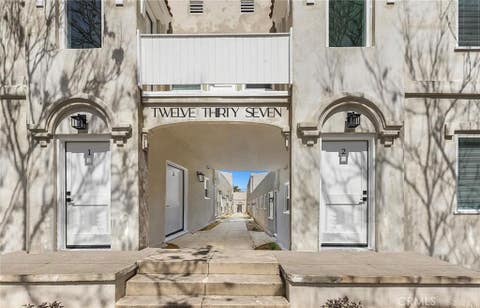 Photo of 1237 E 1st ST #8, Long Beach, CA 90802 (MLS # PW26183575)
