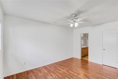 Tiny photo for 14641 Magnolia Boulevard, Sherman Oaks, CA 91403 (MLS # SR26049467)