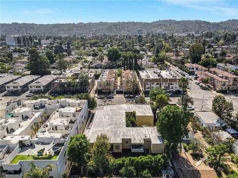 Tiny photo for 14641 Magnolia Boulevard, Sherman Oaks, CA 91403 (MLS # SR26049467)