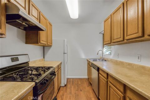Tiny photo for 14641 Magnolia Boulevard, Sherman Oaks, CA 91403 (MLS # SR26049467)