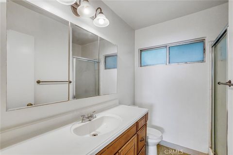 Tiny photo for 14641 Magnolia Boulevard, Sherman Oaks, CA 91403 (MLS # SR26049467)