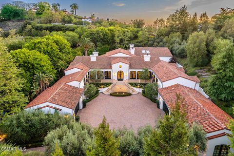 Photo of 4963 Summit View Drive, Westlake Village, CA 91362 (MLS # 225002550)