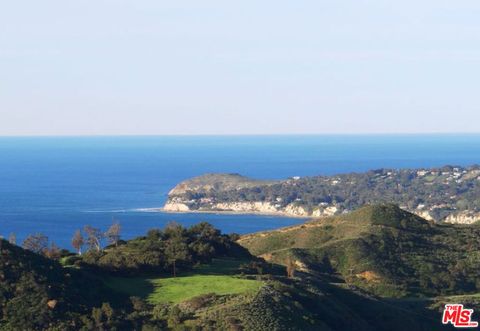 Photo of 2965 Seabreeze Drive, Malibu, CA 90265 (MLS # 26836461)