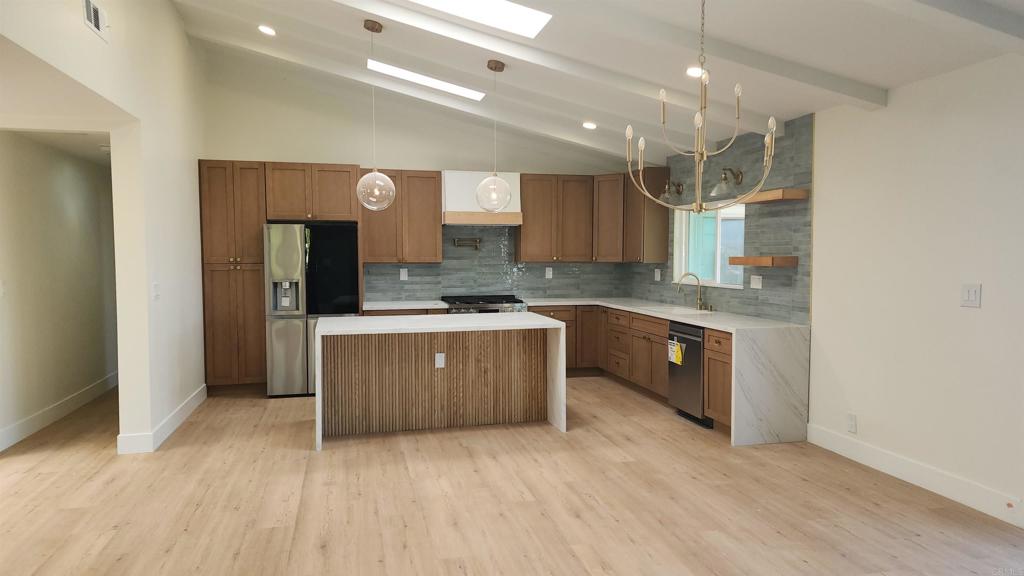 4417 Beverly Drive