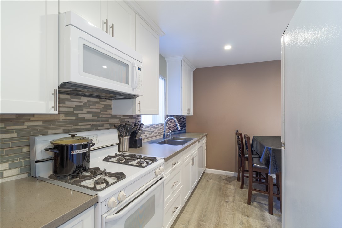 628 E Birch