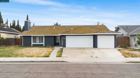 947 Burlwood Ct Los Banos CA 93635