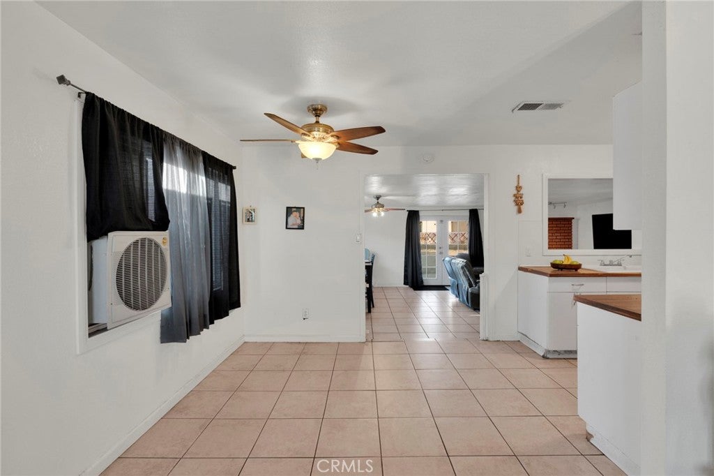 1101 E Virginia Way