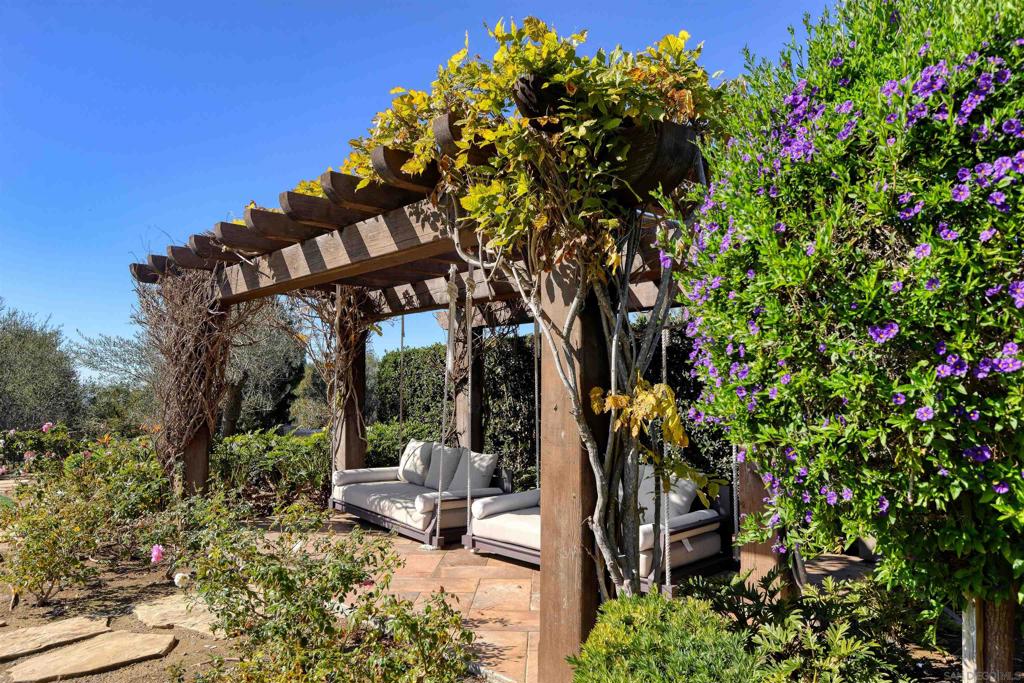 Santaluz - Residential