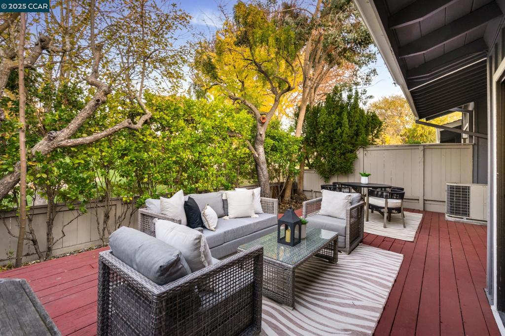 CROW CANYON C.C. - Residential