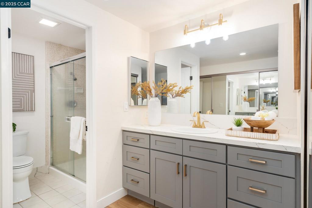 CROW CANYON C.C. - Residential