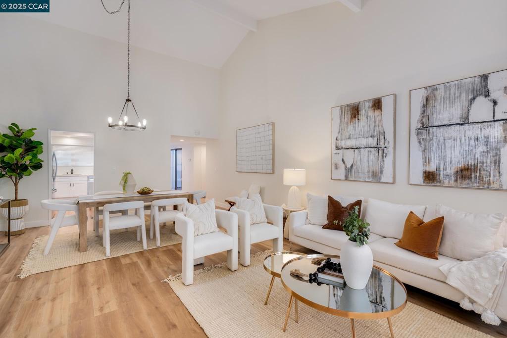 CROW CANYON C.C. - Residential