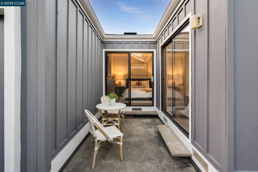 1942 Rancho Verde Circle E