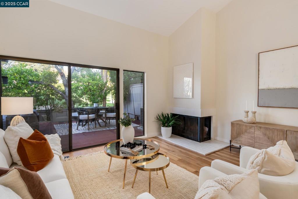 CROW CANYON C.C. - Residential