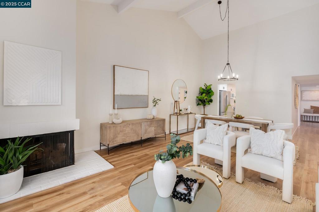 CROW CANYON C.C. - Residential