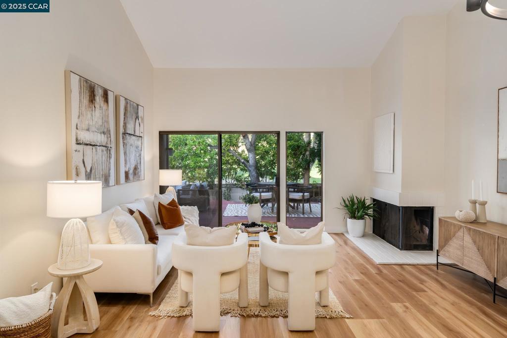 CROW CANYON C.C. - Residential