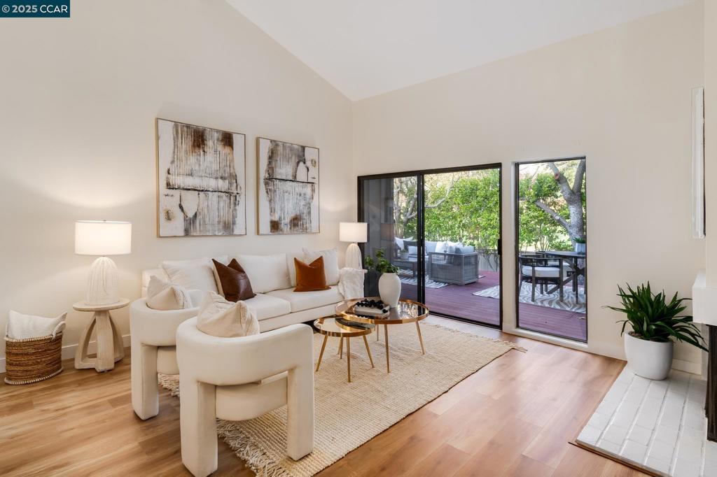 CROW CANYON C.C. - Residential