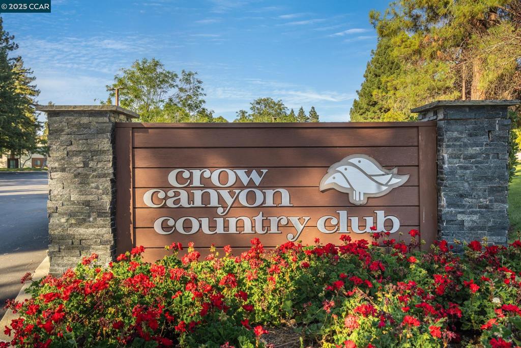 CROW CANYON C.C. - Residential