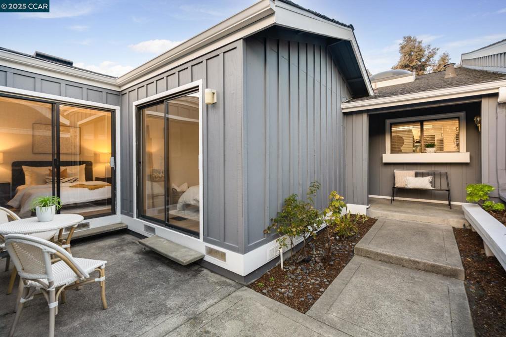 1942 Rancho Verde Circle E