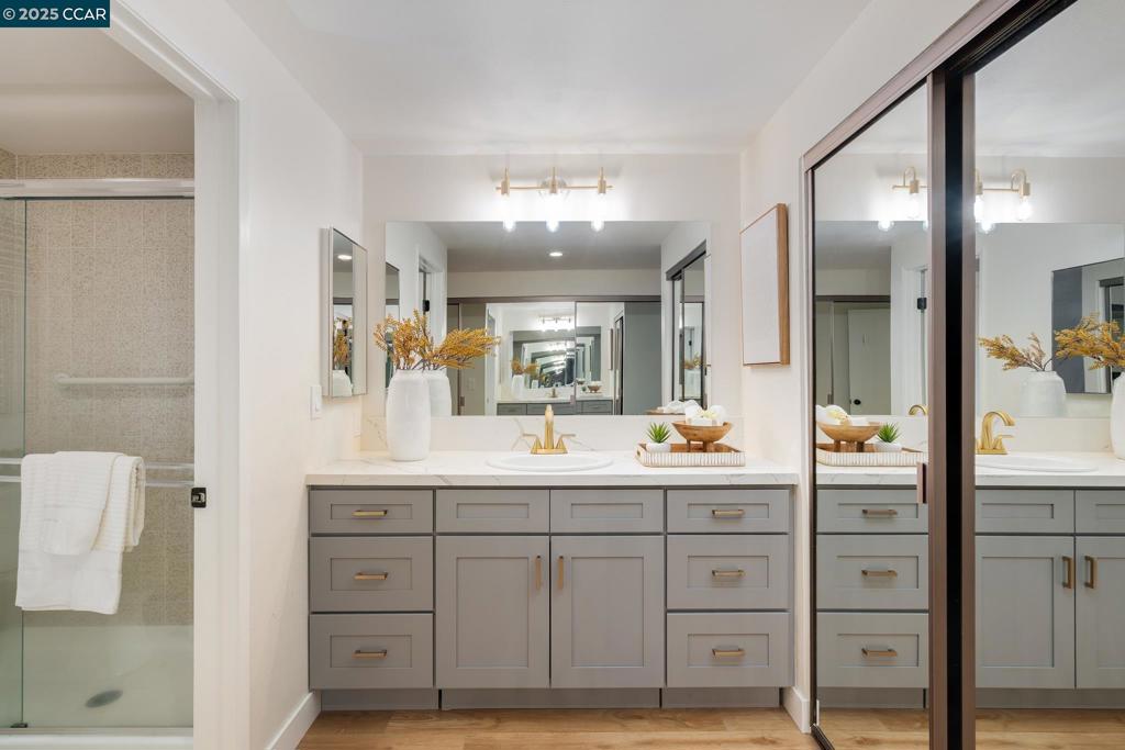 CROW CANYON C.C. - Residential