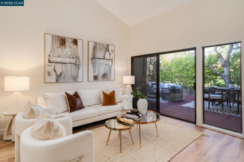 CROW CANYON C.C. - Residential