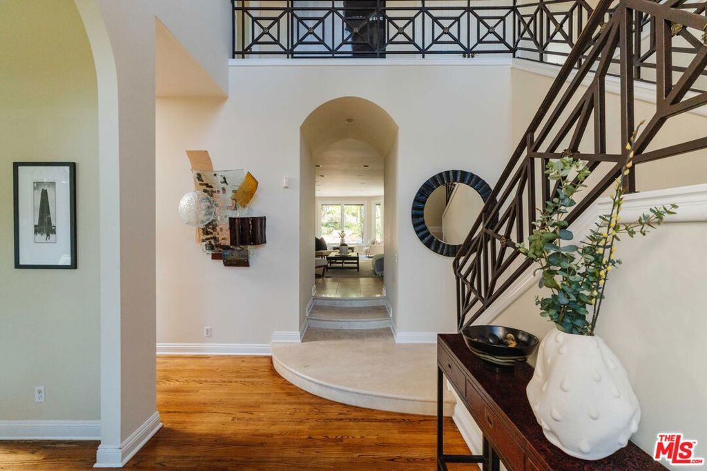 Photo of 16799 Monte Hermoso Drive, Pacific Palisades, CA 90272 (MLS # 25609013)