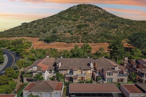 Photo of 18585 Caminito Pasadero #432, San Diego, CA 92128 (MLS # 260008290SD)