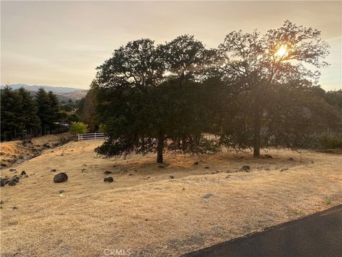 Photo of 18765 Oak Grove Road, Hidden Valley Lake, CA 95467 (MLS # LC25107307)