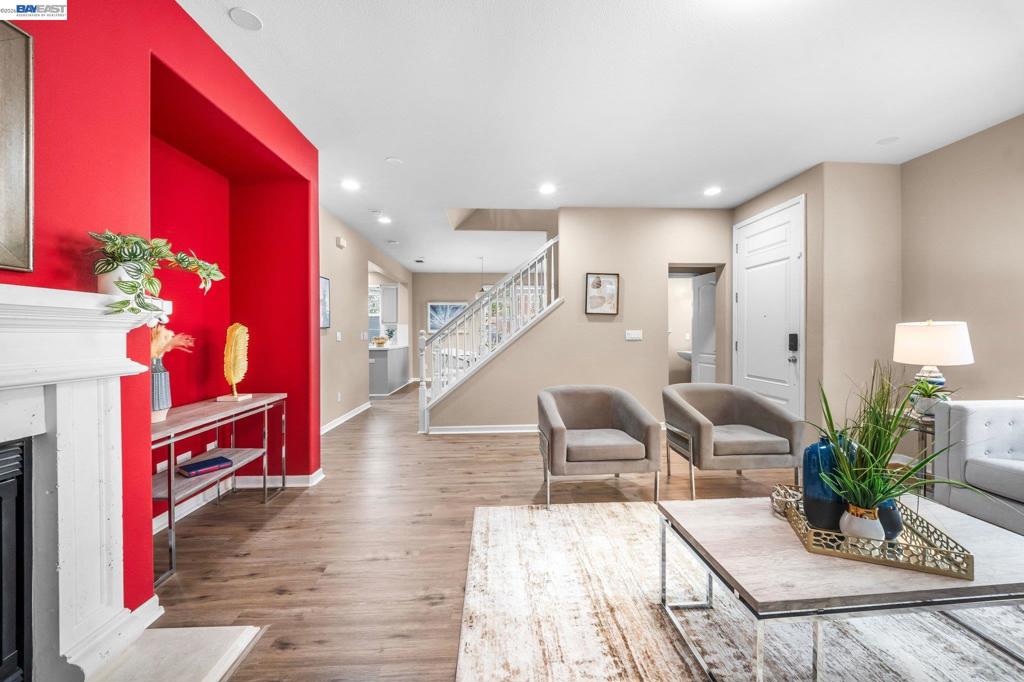 4386 Laird Circle
