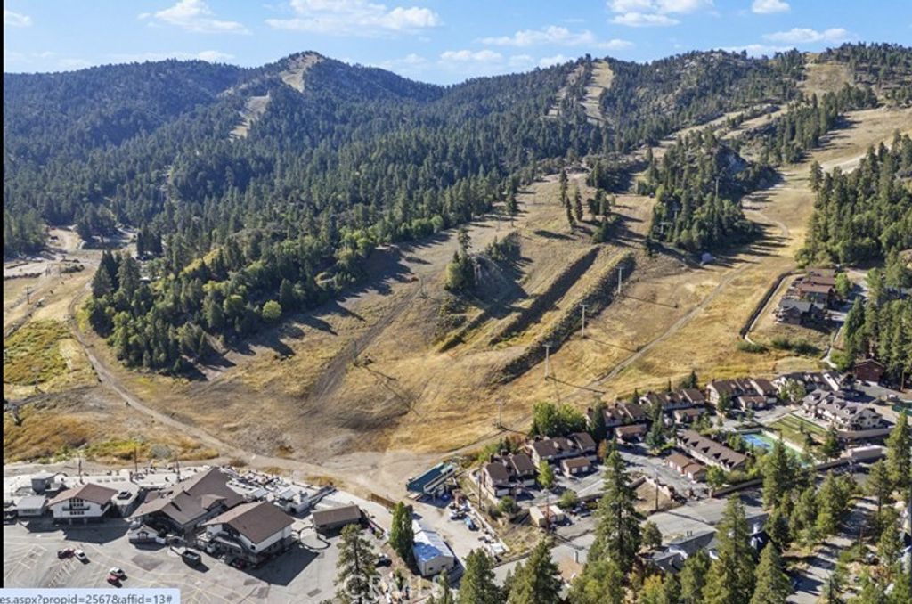 Photo of 43000 Clover #22, Big Bear Lake, CA 92315 (MLS # OC25254579)