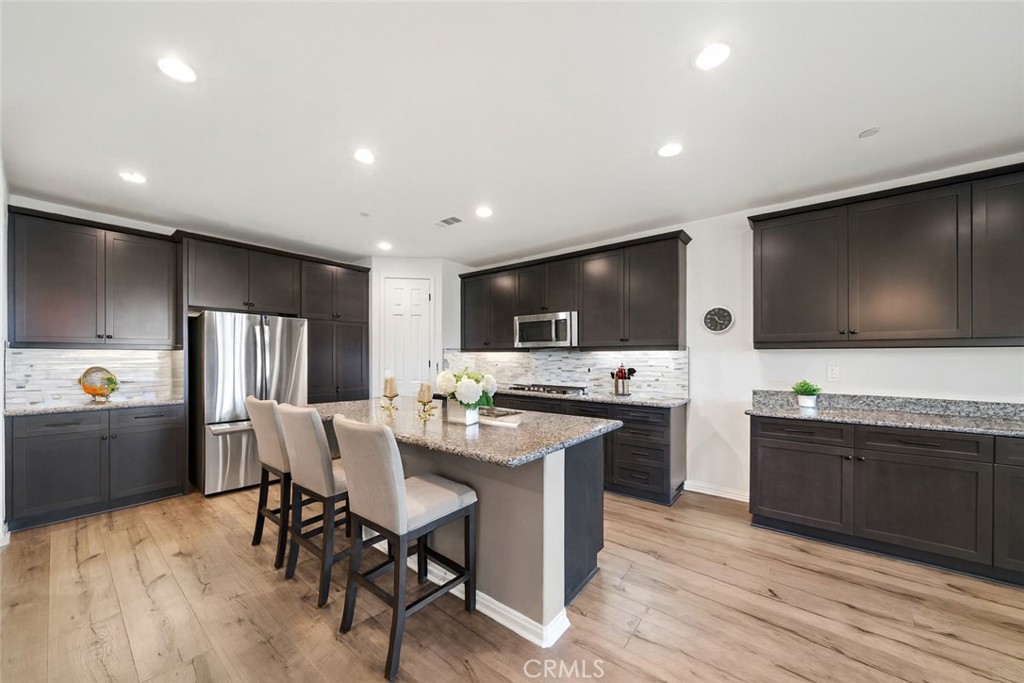 1537 Yucca Court