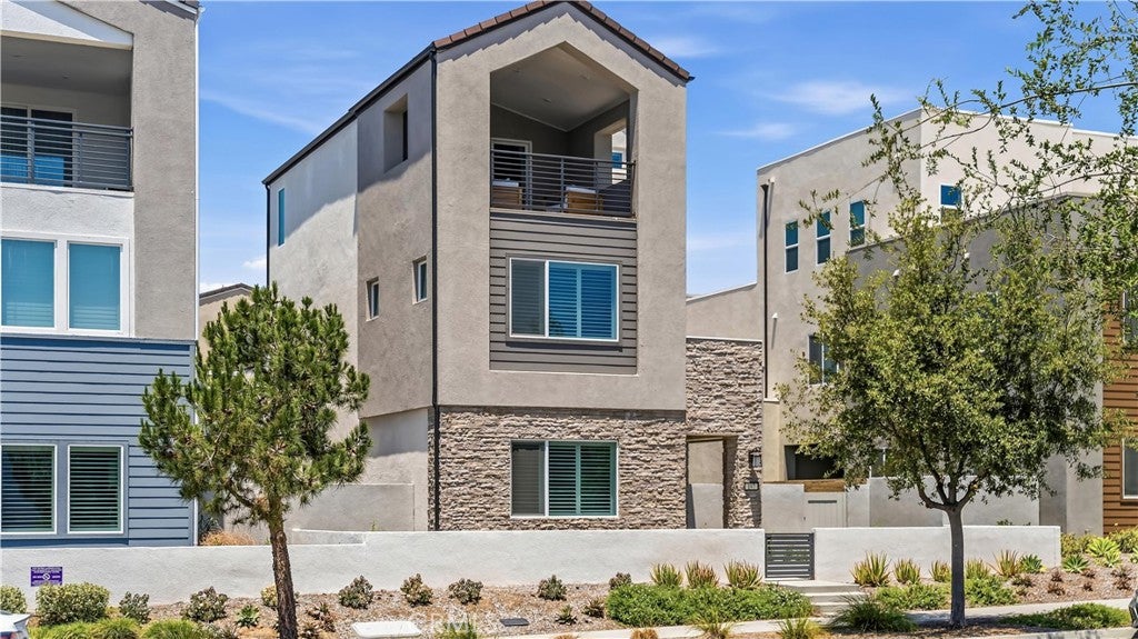 197 merit, Irvine CA 92618 - Photo 1