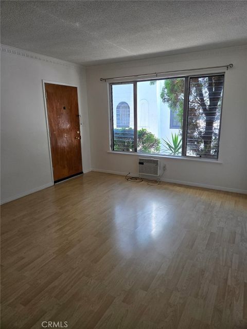 Photo of 1735 Winona Boulevard #1, Hollywood, CA 90027 (MLS # SR25254227)