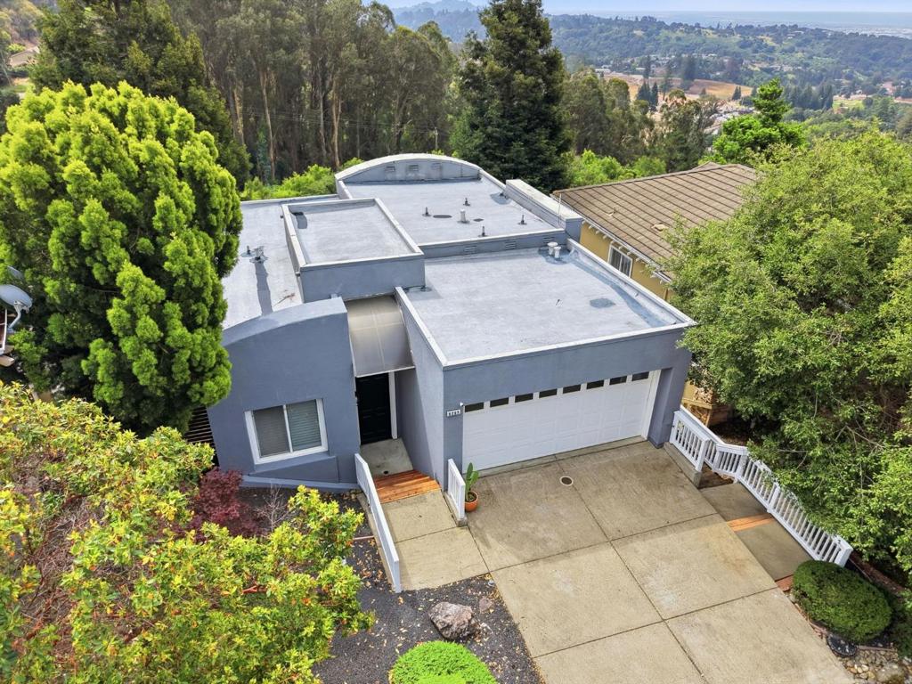 8265 Skyline Circle