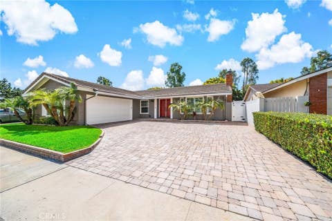 Photo of 1216 E Clifpark Way, Anaheim, CA 92805 (MLS # IV26163487)
