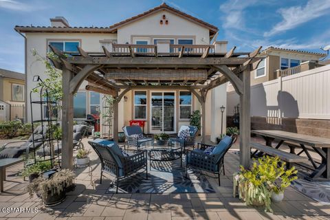 Tiny photo for 887 Coronado Circle, Santa Paula, CA 93060 (MLS # 226000935)