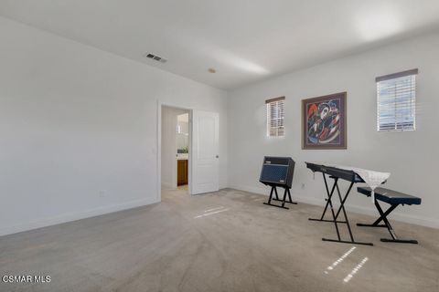Tiny photo for 887 Coronado Circle, Santa Paula, CA 93060 (MLS # 226000935)