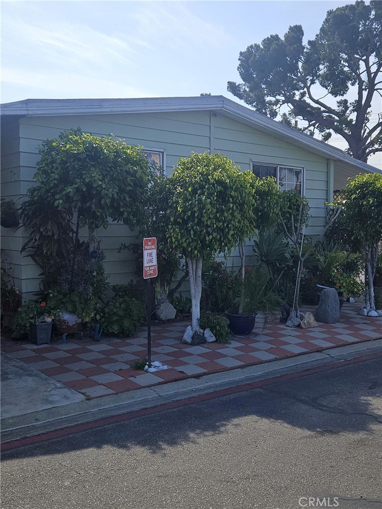 17400 Valley 74